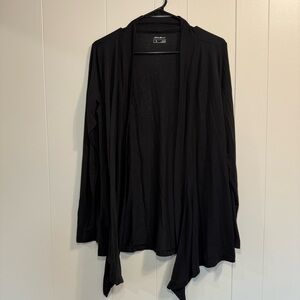 Eddie Bauer Women's Black Drape Cardigan Size Large